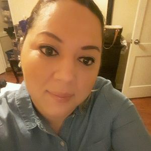 Meet your Posher, Aracely